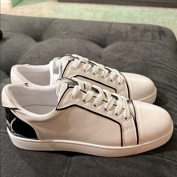 Christian Louboutin White Leather Low-Top Sneakers with Black Heel Panel - Picture 3 of 7